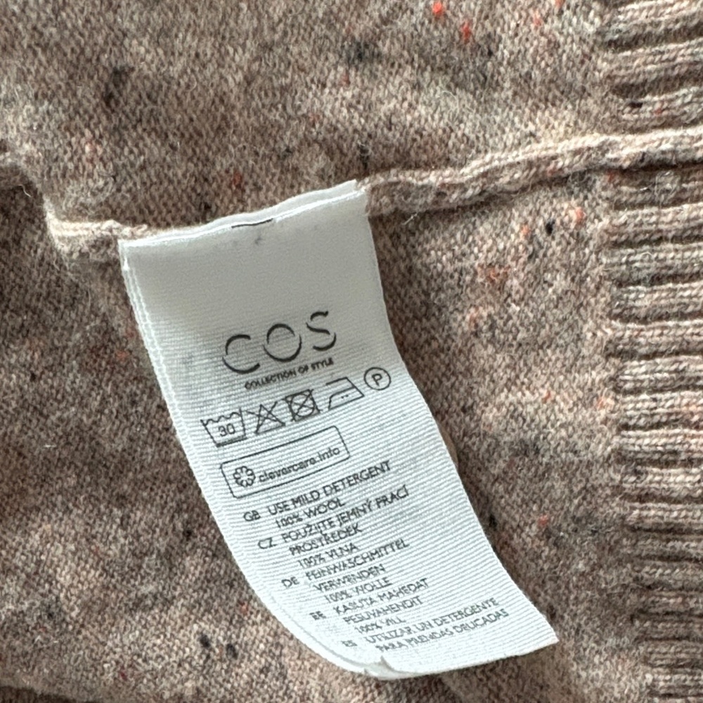Button-Up Cardigan - Picture 4 of 4